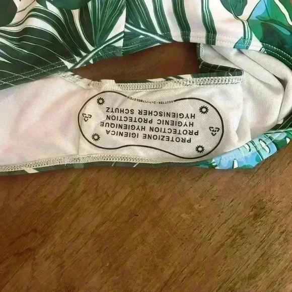 Women’s‎ botanical print monokini with tie waist. NWT. - Picture 3 of 7